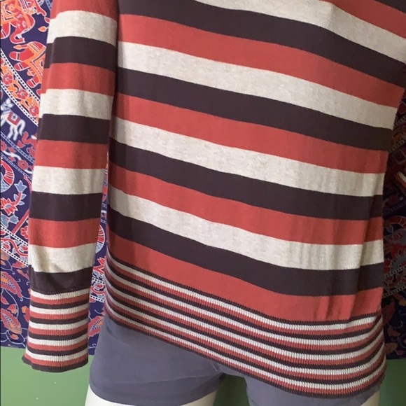 Striped sweater 🖤 - Picture 5 of 8